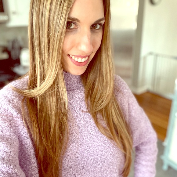 Meet your Posher, Danielle - Picture 1 of 1